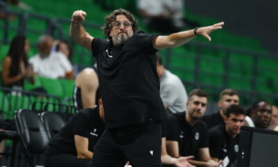 Τρινκιέρι για Φόστερ: «Αλληλούια»